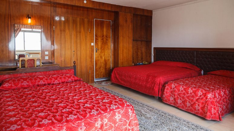 اتاق پنج تخته هتل پارک شیراز
